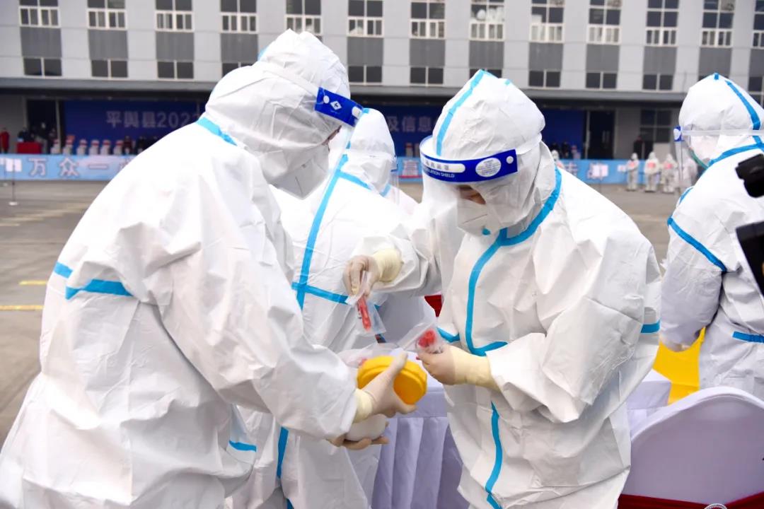平舆县2022年疫情防控全员核酸检测及信息化建设应急演练举行