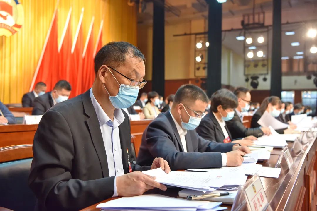 政协第十届平舆县委员会第一次会议主席团第一次会议召开