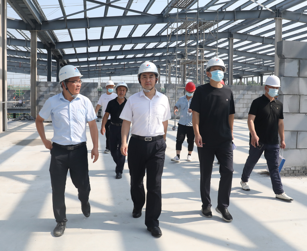 平舆县2022年建筑施工双重预防体系建设暨提升施工管理水平现场观摩会召开